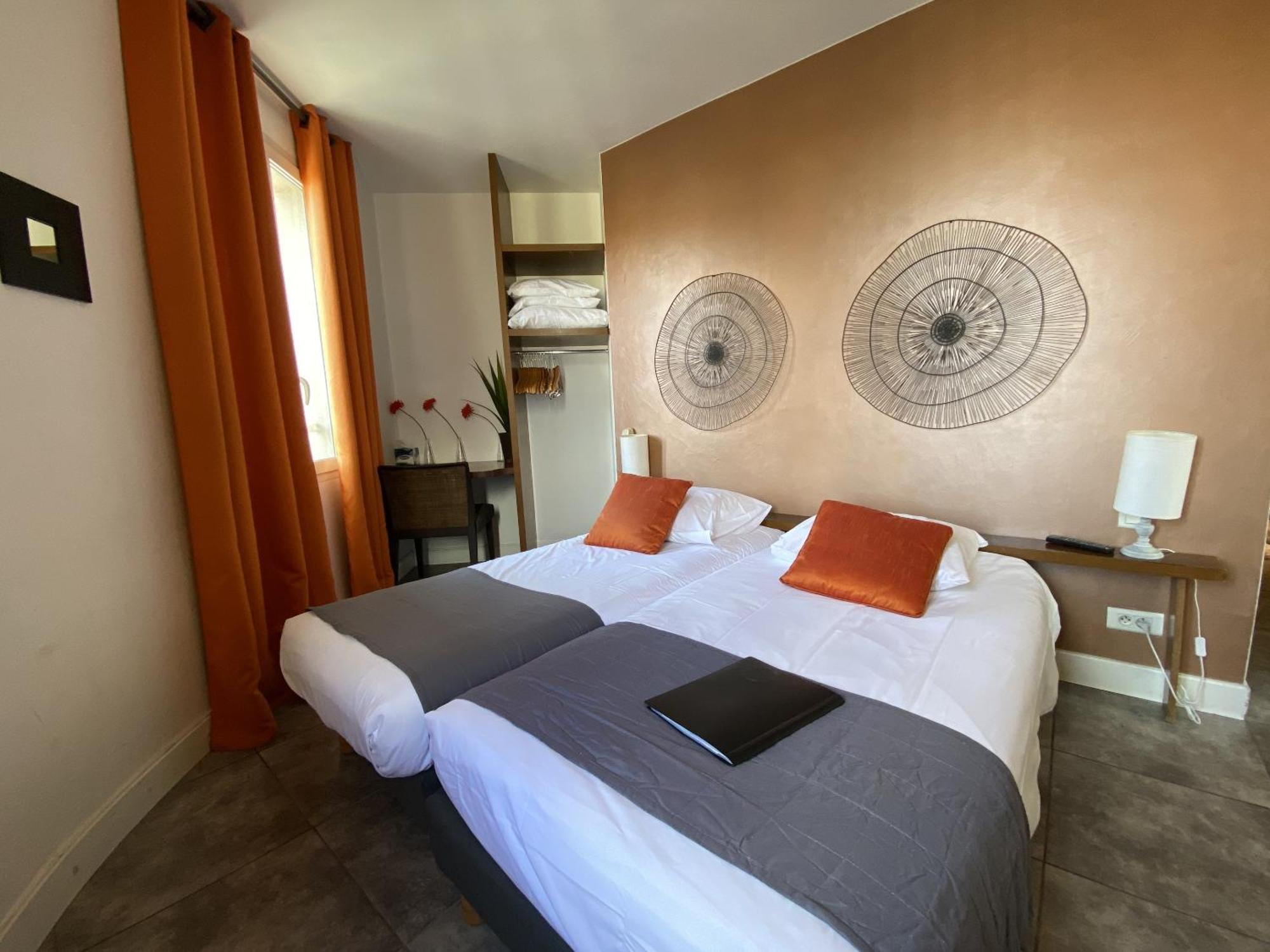 Hotel La Rotonde لا كروا فالميه الغرفة الصورة
